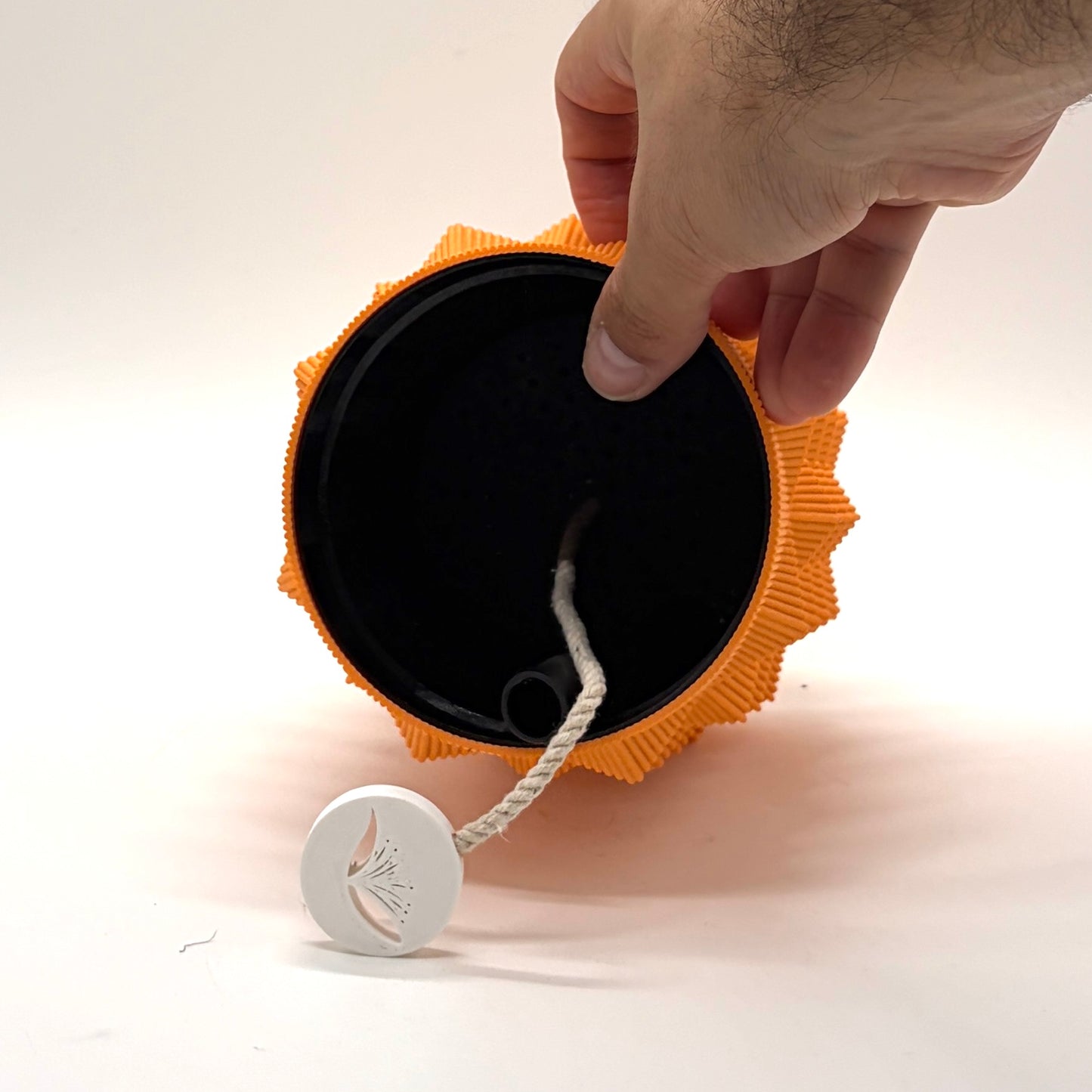 Misi Self-watering Vase Orange Medium